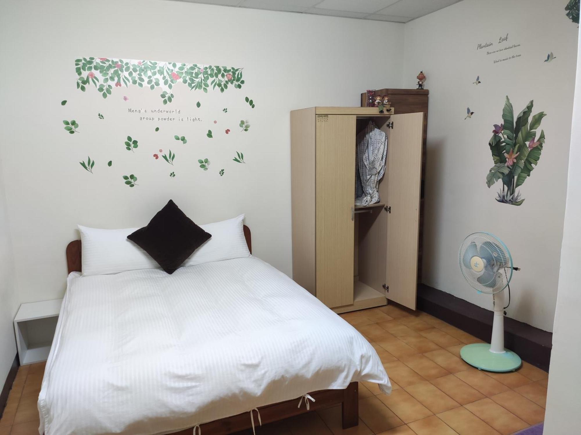 Papa Bear'S Guesthouse تايتشونغ الغرفة الصورة