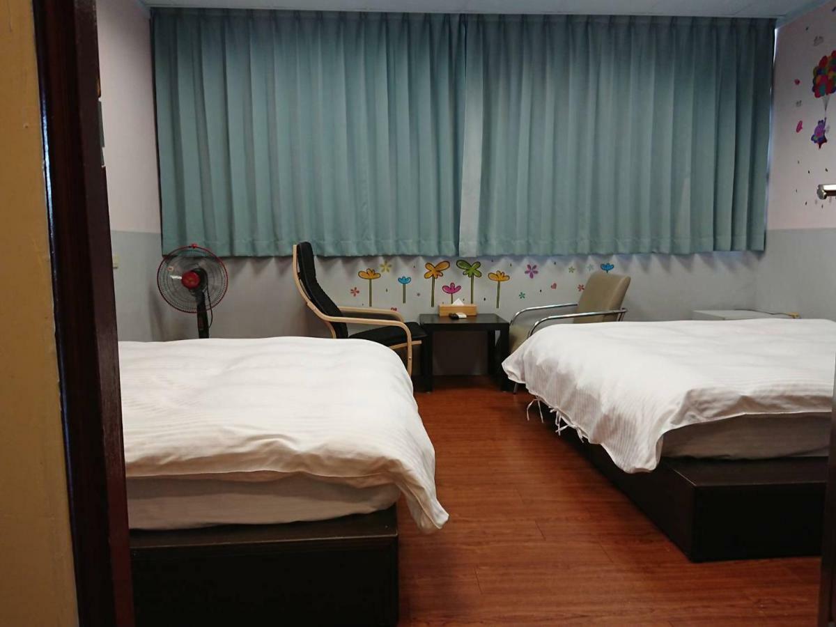 Papa Bear'S Guesthouse تايتشونغ المظهر الخارجي الصورة