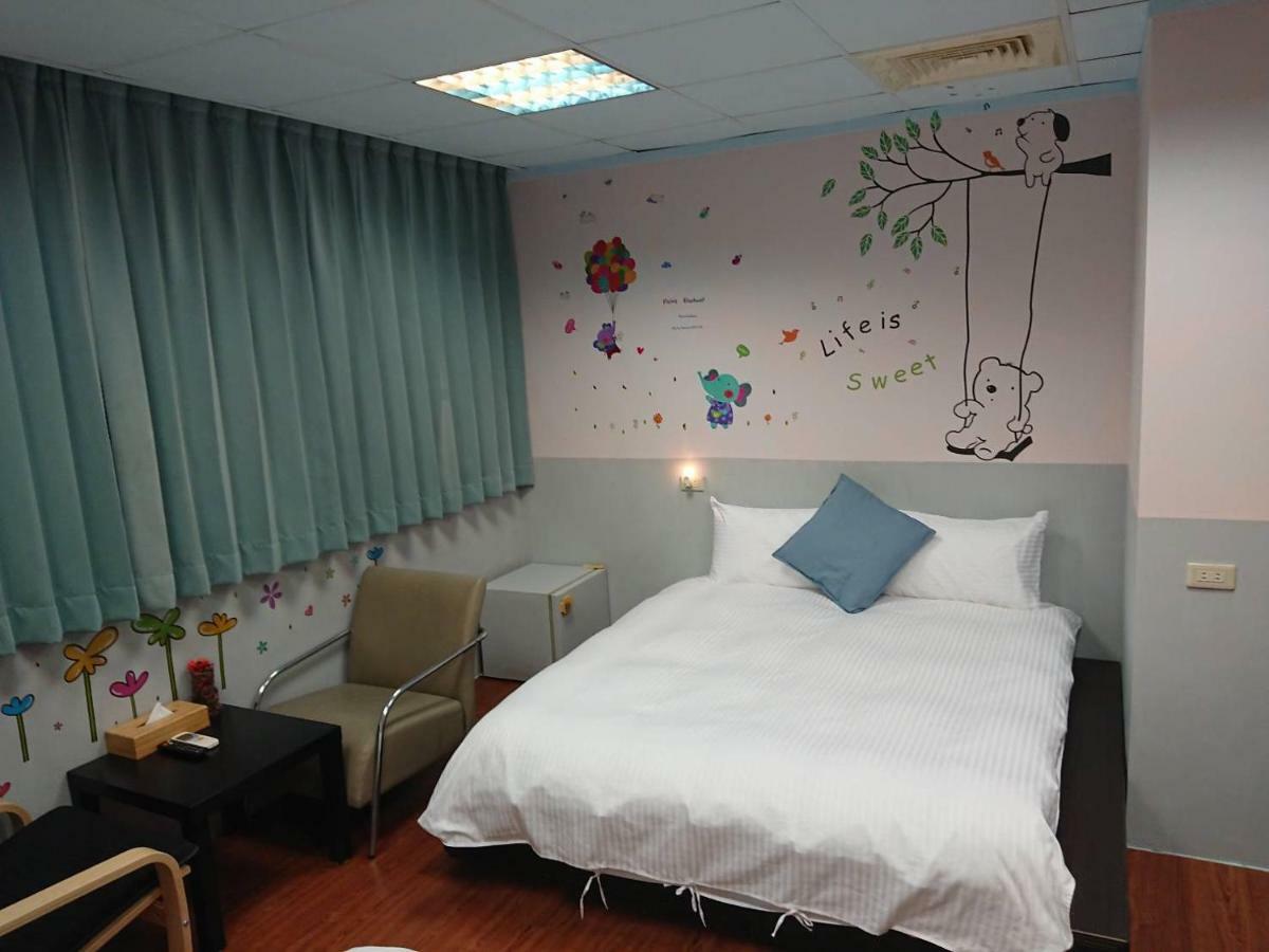 Papa Bear'S Guesthouse تايتشونغ المظهر الخارجي الصورة
