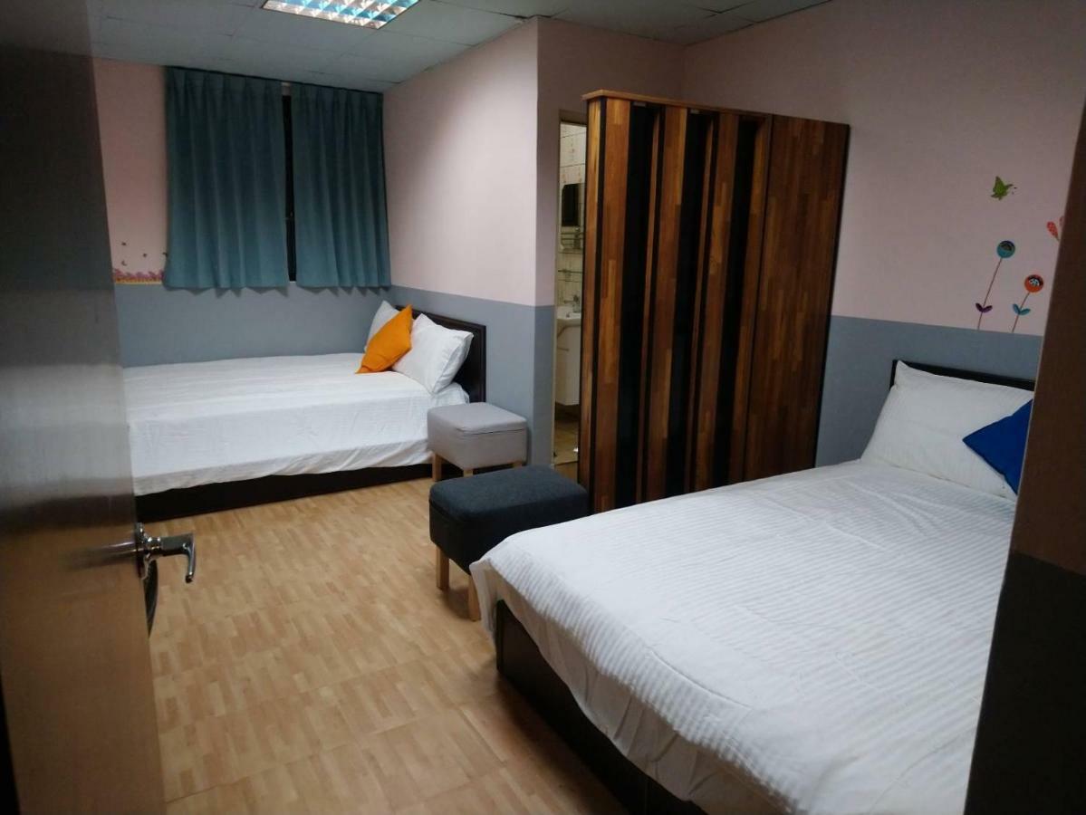 Papa Bear'S Guesthouse تايتشونغ المظهر الخارجي الصورة